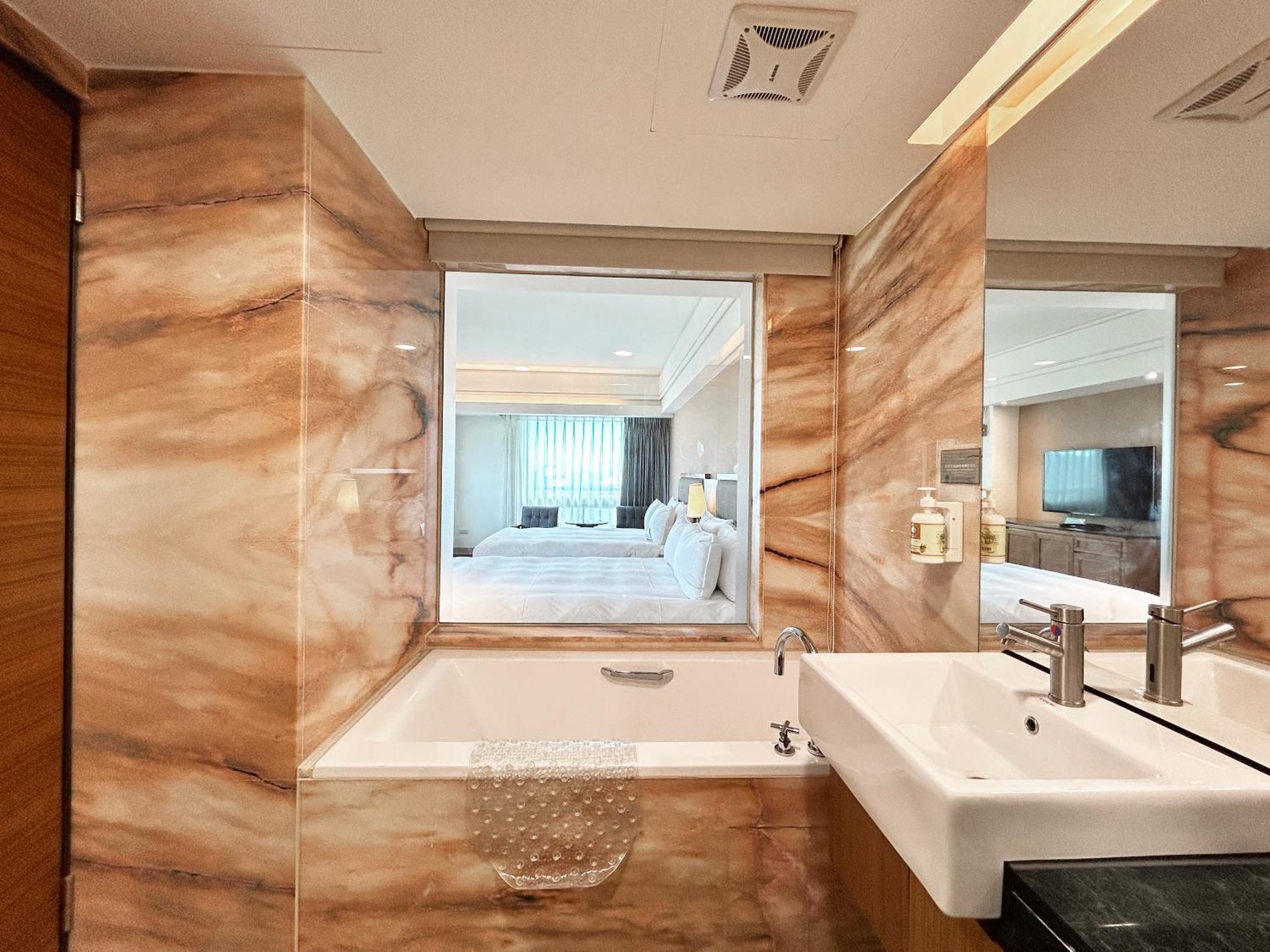 Azure Hotel Hualien Extérieur photo